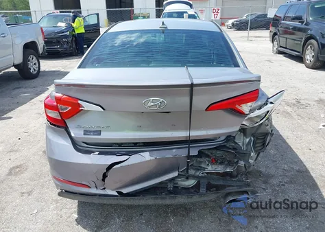 2015 Hyundai Sonata Se z USA, uszkodzony, nr VIN 5NPE24AF4FH147640
